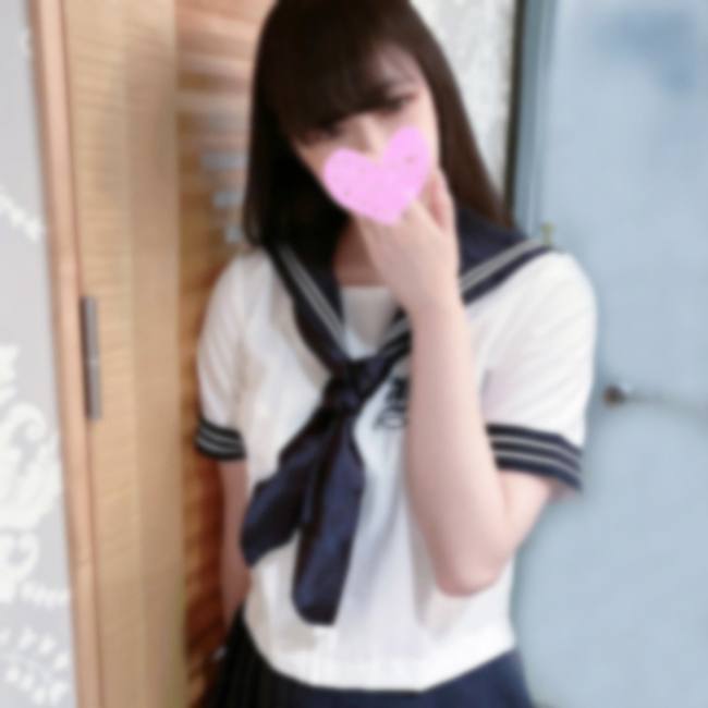 Quiet but greedy for sex - Creampie sex with a girl in a school uniform!! : Yukina (18 years old)