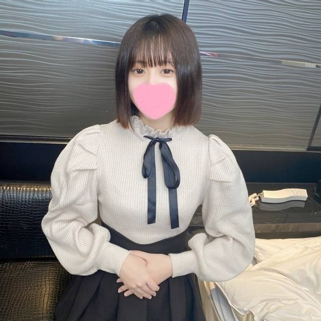 A video of a creampie with Yun-chan, a 3-year-old underage girl. This is a dangerous video, so it will likely be deleted soon.